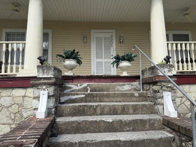 /international/us/3305-crestone-circle-chattanooga-tn-110107537036/