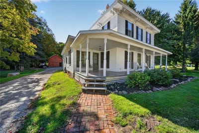 /international/us/3066-w-main-street-kingsville-oh-110110365997/