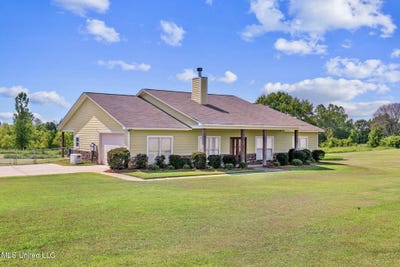 /international/us/131-b-waldrop-lane-flora-ms-110100977731/