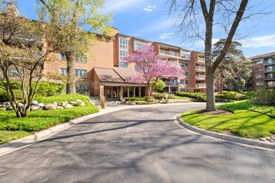 /international/us/22-park-lane-park-ridge-il-110107475886/