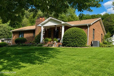 /international/us/206-e-brushy-valley-drive-powell-tn-110108824546/