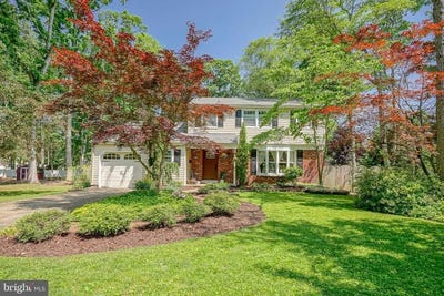 /international/us/20-delwood-lane-berlin-nj-110100070547/