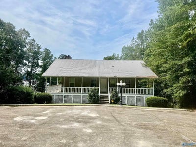 /international/us/512-county-road-662-cedar-bluff-al-110100339113/?lang=en