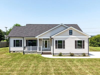 /international/us/27192-castle-row-cape-charles-va-110098500225/
