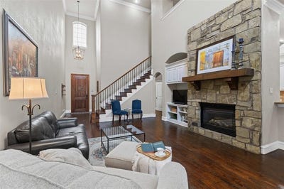 /international/us/3712-bur-oak-drive-colleyville-tx-110099717008/