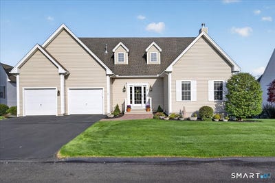 /international/us/9-balsam-ridge-circle-wallingford-ct-110107784746/