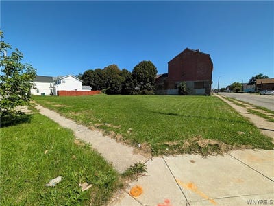 /international/us/194-196-198-202-sycamore-street-buffalo-pa-110120028467/