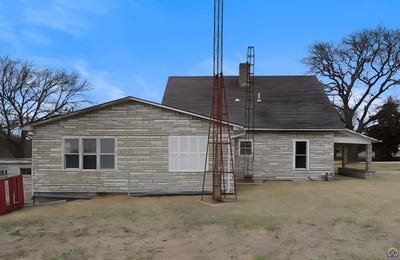 /international/us/501-e-3rd-st-eskridge-ks-110105778923/