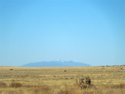 /international/us/block-8-tract-12-lot-20-22-estancia-nm-110095868957/