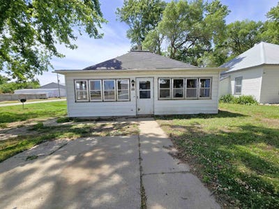 /international/us/102-dover-st-kingsley-ia-110108856638/