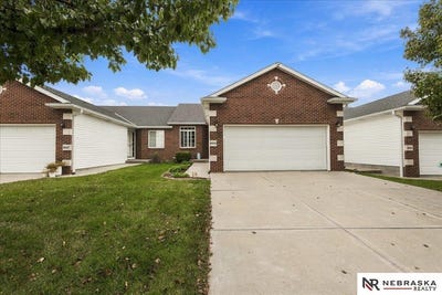 /international/us/8409-s-tularosa-court-lincoln-ne-110120582012/