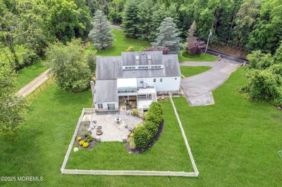 /international/us/67-school-road-e-marlboro-nj-110100381111/