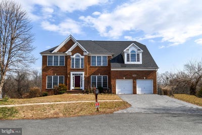 /international/us/14528-fairdale-rd-silver-spring-md-110106299727/