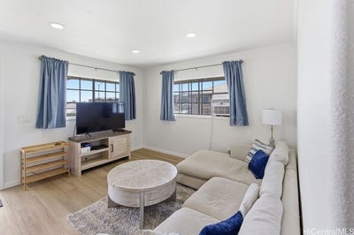 /international/us/91-1040-kaiau-avenue-kapolei-hi-110106948878/