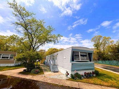 /international/us/2503-s-route-9-rio-grande-nj-110107728982/