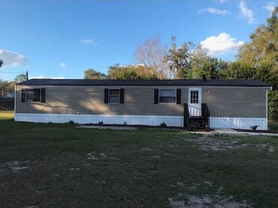 /international/us/13585-se-119th-street-ocklawaha-fl-110108425772/