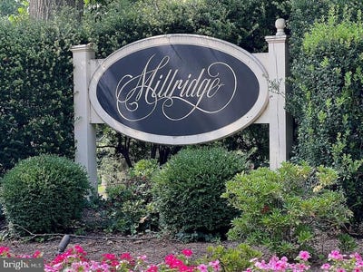 /international/us/103-summit-drive-bryn-mawr-pa-110101265051/