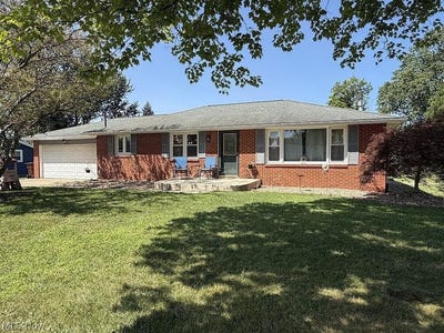 /international/us/893-dresden-drive-mansfield-oh-110109751789/