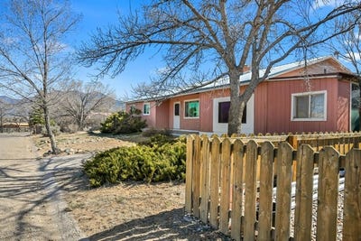 /international/us/807-hill-dr-taos-nm-110107876087/