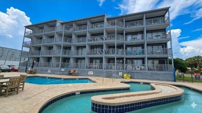 /international/us/2000-s-ocean-blvd-myrtle-beach-sc-110120107575/