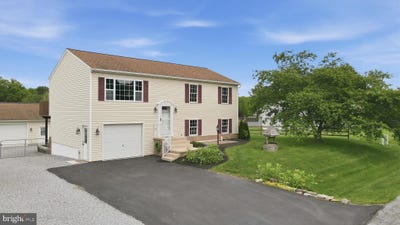 /international/us/15932-hibiscus-drive-hagerstown-md-110108500416/
