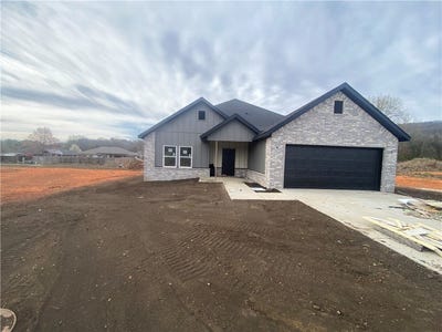 /international/us/385-smith-street-west-fork-ar-110094080966/