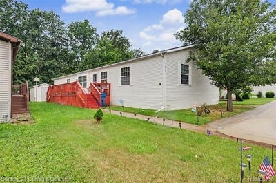 /international/us/24519-manchester-brownstown-twp-mi-110119778307/
