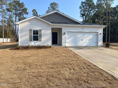 /international/us/186-dawn-run-raeford-nc-110108609612/