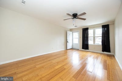 /international/us/62-park-valley-lane-brookhaven-pa-110097786002/