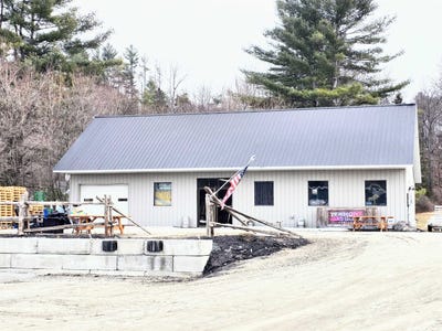 /international/us/37-pleasant-street-lyndon-vt-110105734287/