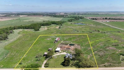 /international/us/322-rd-w-hartford-ks-110107810487/