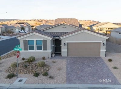 /international/us/1067-overlook-lane-mesquite-nv-110096664224/