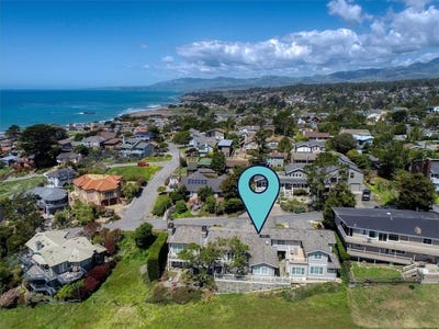 /international/us/404-huntington-road-cambria-ca-110094789642/