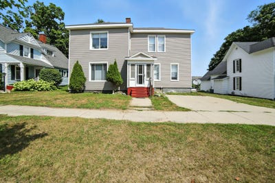 /international/us/332-w-upton-avenue-reed-city-mi-110102815496/