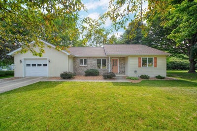 /international/us/246-village-lane-concord-mi-110109190023/