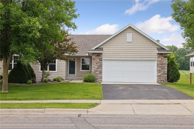/international/us/2117-14th-street-ne-faribault-mn-110101235296/