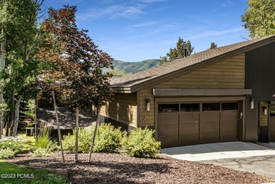 /international/us/2531-fairway-village-drive-park-city-ut-110100251755/