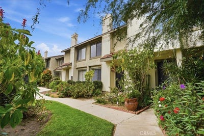 /international/us/9605-sepulveda-boulevard-north-hills-ca-110107209784/