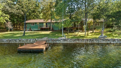 /international/us/11-awi-trail-cherokee-village-ar-110107349652/
