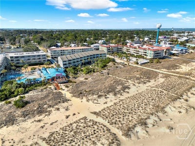 /international/us/3-3rd-street-tybee-island-ga-110105854128/