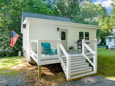 /international/us/601-rose-hill-ave-avenue-clarksville-va-110100445357/