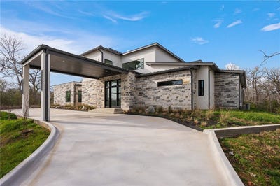 /international/us/1100-millican-meadows-circle-college-station-tx-110105939200/