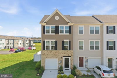 /international/us/47-arsberg-drive-charles-town-wv-110107543524/