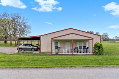 /international/us/199-beeker-rd-pembroke-ky-110098788260/