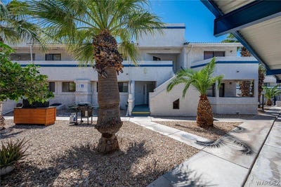 /international/us/2022-merrill-lane-bullhead-city-az-110107572448/
