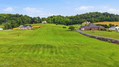 /international/us/green-springs-road-abingdon-va-110108999926/