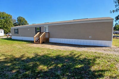 /international/us/300-wilson-ave-paducah-ky-110120771948/
