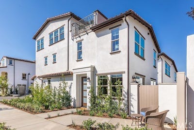/international/us/828-e-florista-lane-alhambra-ca-110108783154/