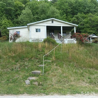 /international/us/450-bowen-lane-inez-ky-110109059624/