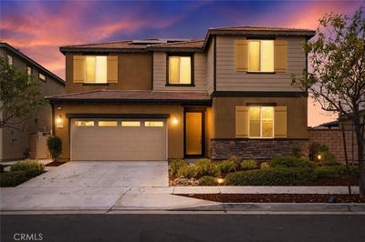 /international/us/29875-proud-land-drive-menifee-ca-110109378876/